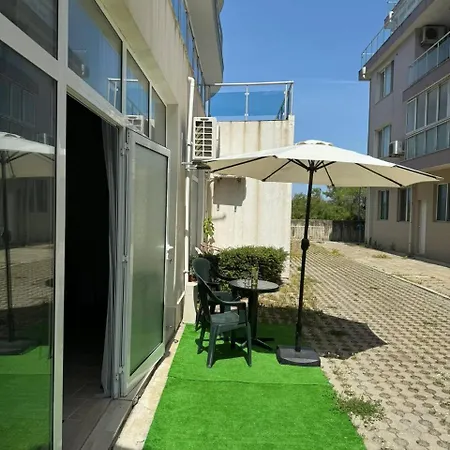 Apartment Amazing Near The